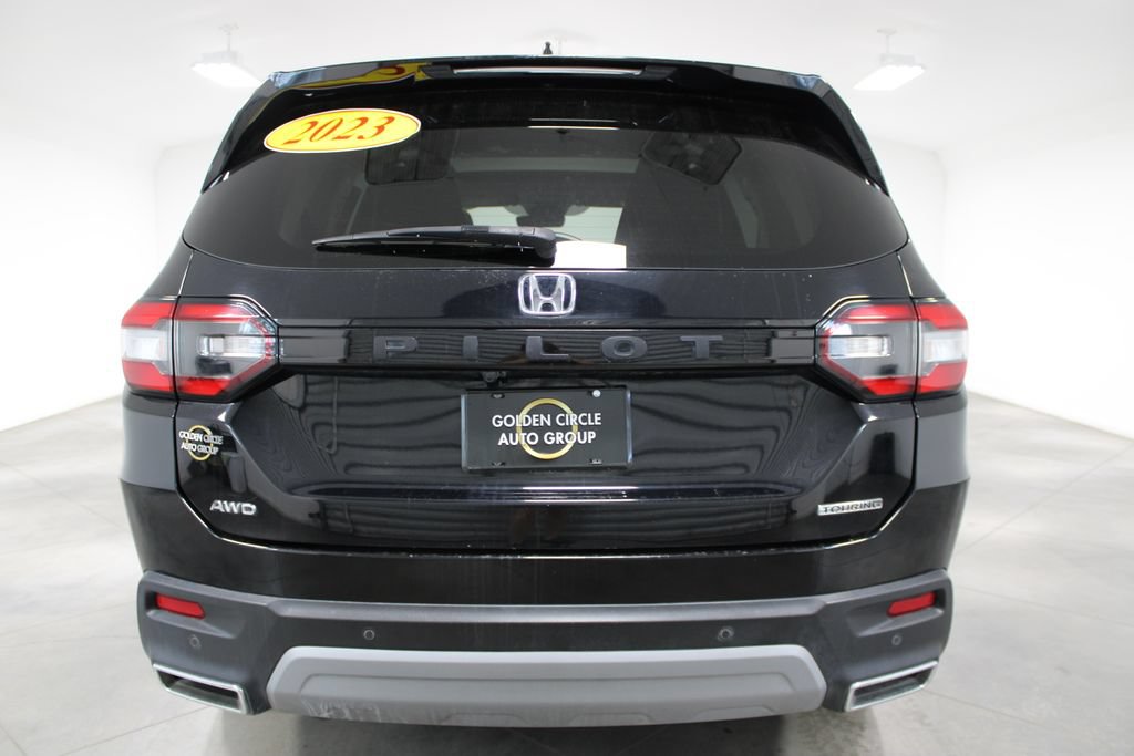 Used 2023 Honda Pilot Touring image 8