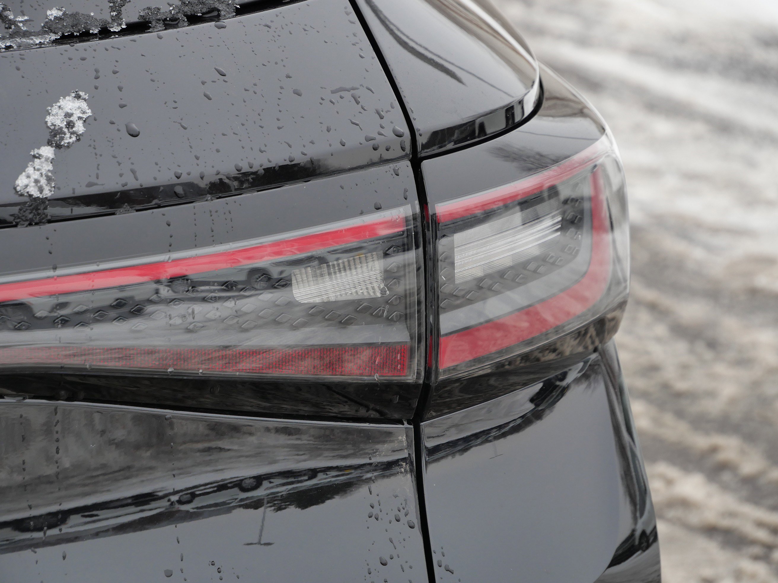 Certified 2025 Volkswagen ID.4 Pro image 17