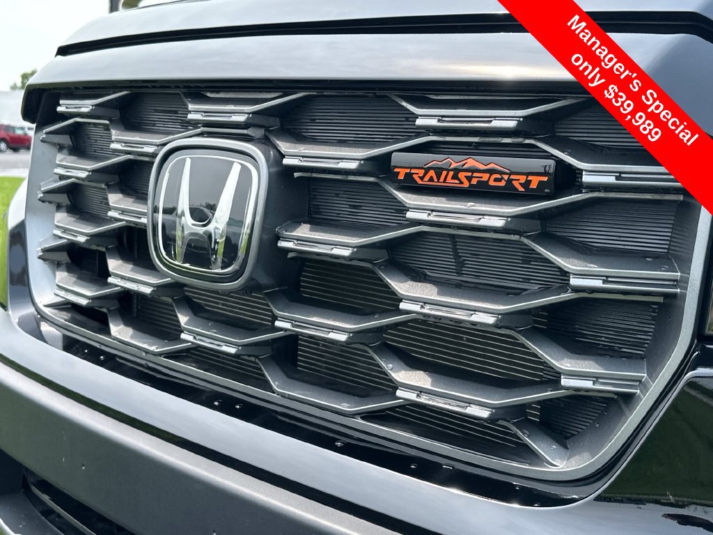 Used 2025 Honda Ridgeline TrailSport+ image 4