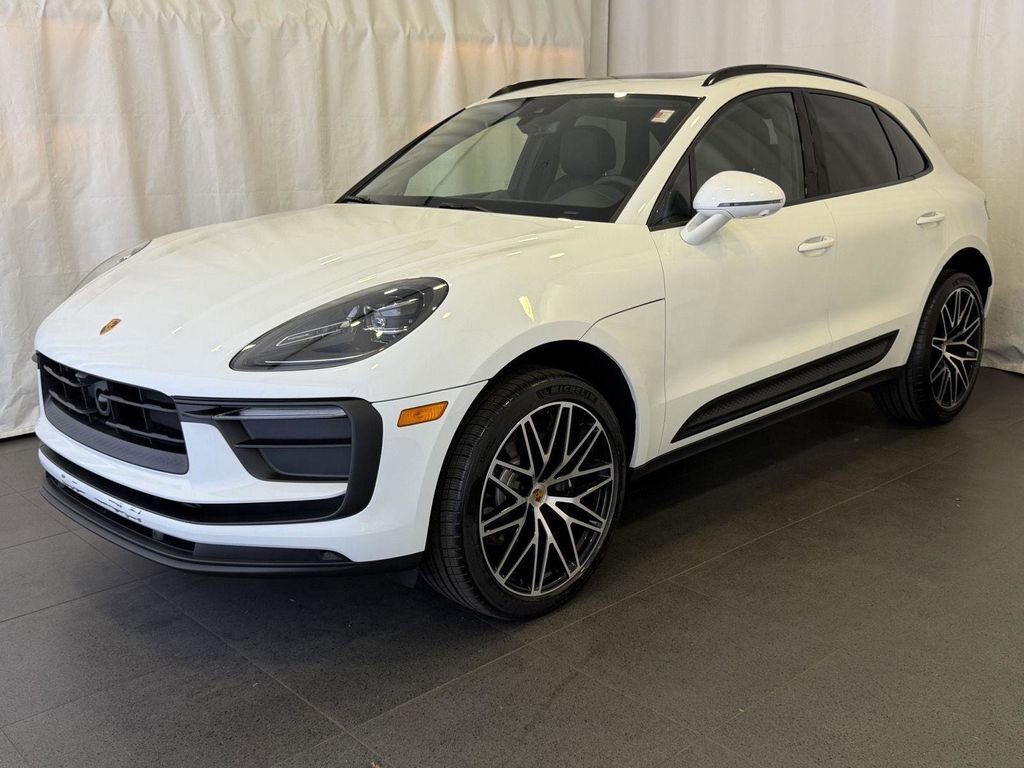 New 2026 Porsche Macan AWD/4WD 360° Tour