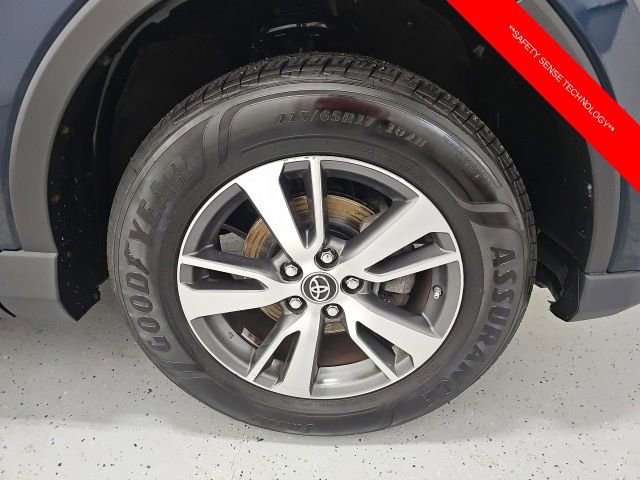 Used 2018 Toyota RAV4 XLE w/ Plus Extra Value Package image 8