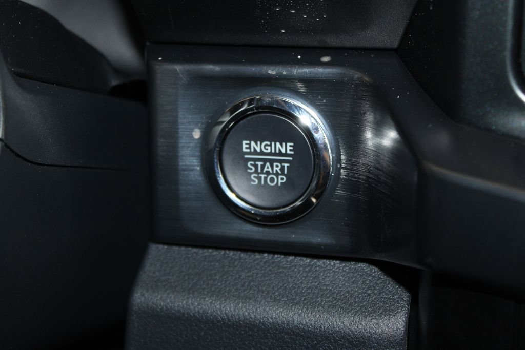 New 2025 Ford F250 Lariat w/ Lariat Ultimate Package image 45