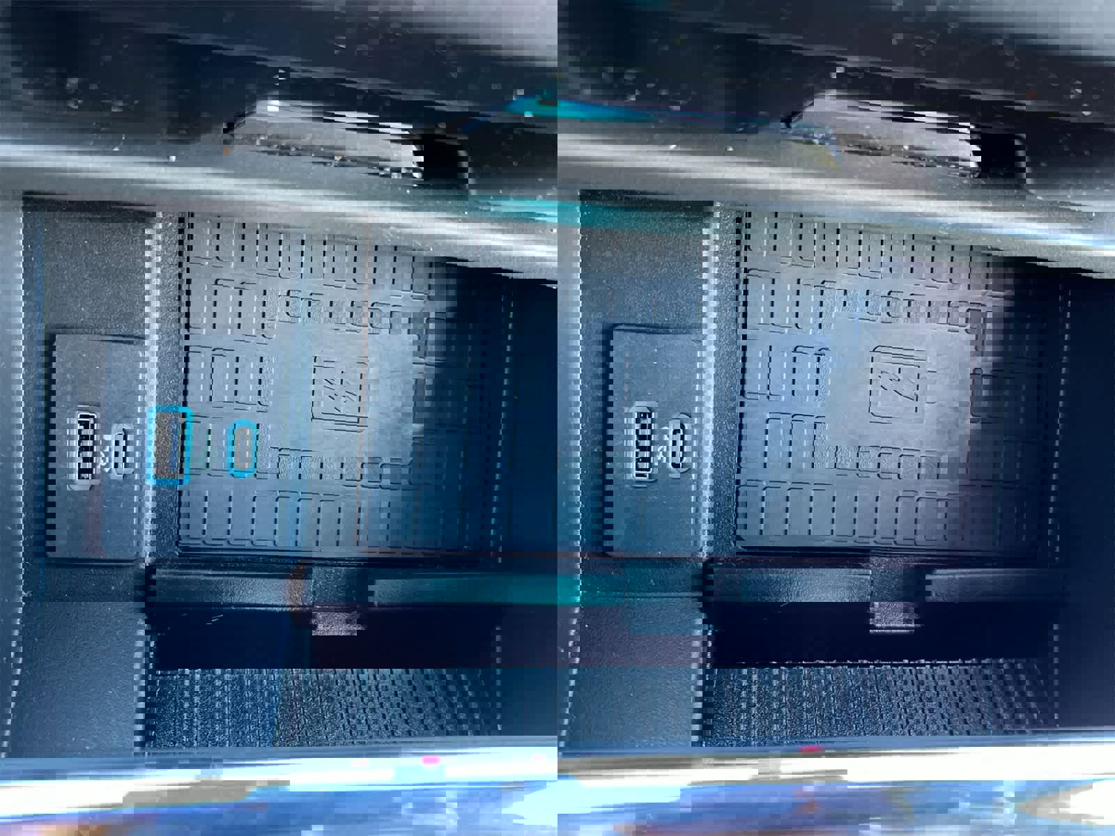 Used 2021 Ford Expedition Max XLT image 30