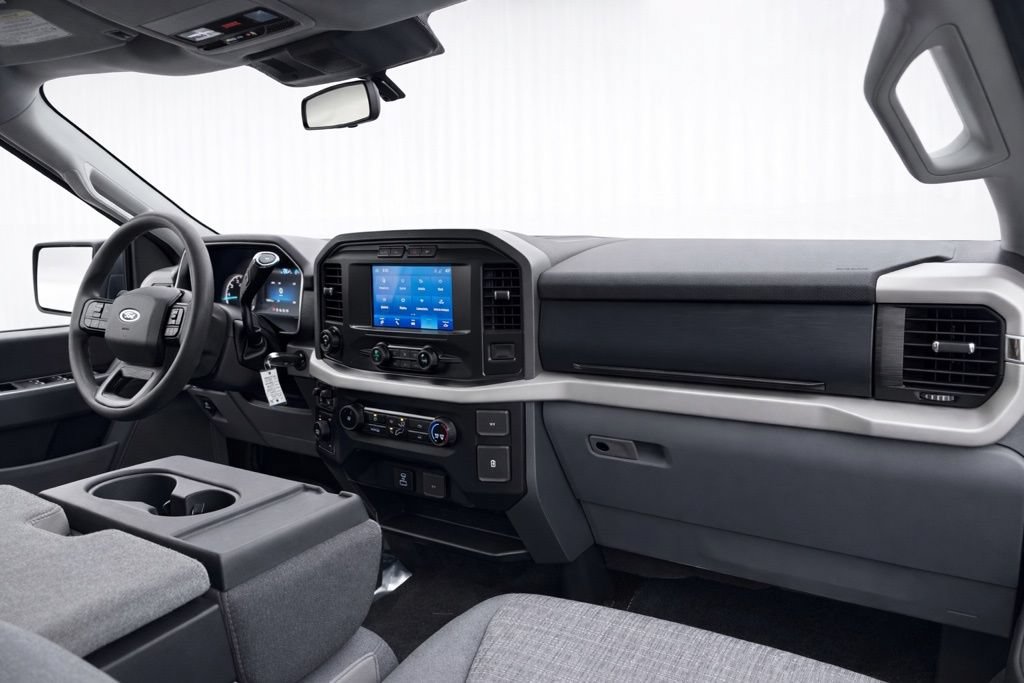 Used 2021 Ford F150 XLT w/ XTR Package AWD/4WD image 16