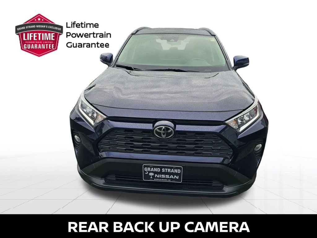 Used 2020 Toyota RAV4 XLE Premium image 5