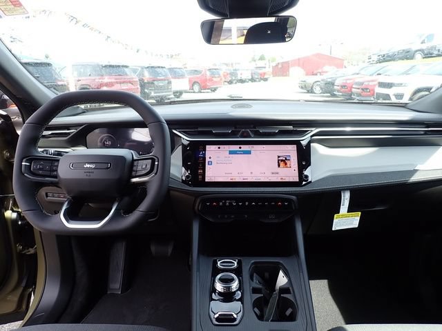 New 2026 Jeep Cherokee Laredo AWD/4WD image 15