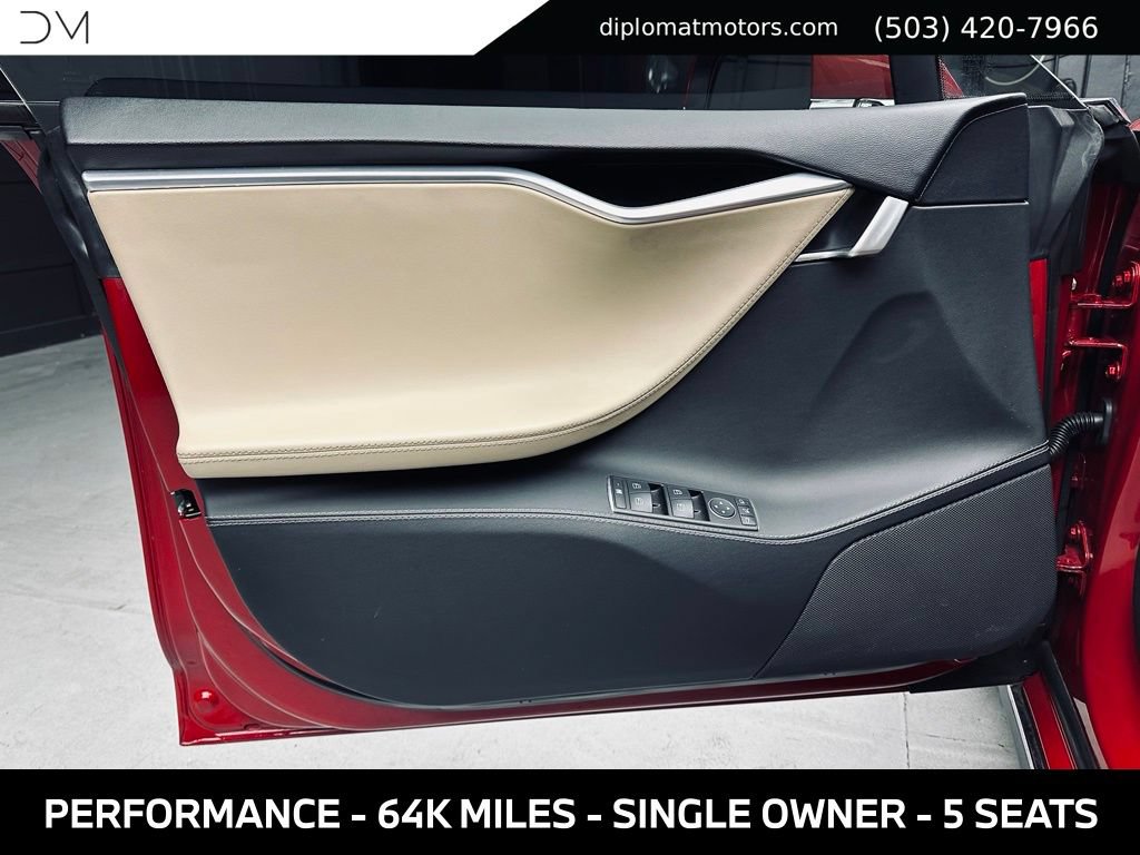 Used 2013 Tesla Model S Performance RWD image 23