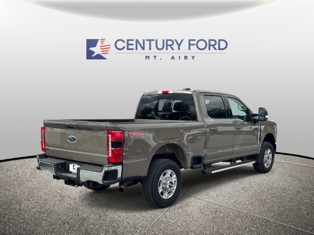 New 2026 Ford F250 XLT w/ XLT Premium Package AWD/4WD image 2