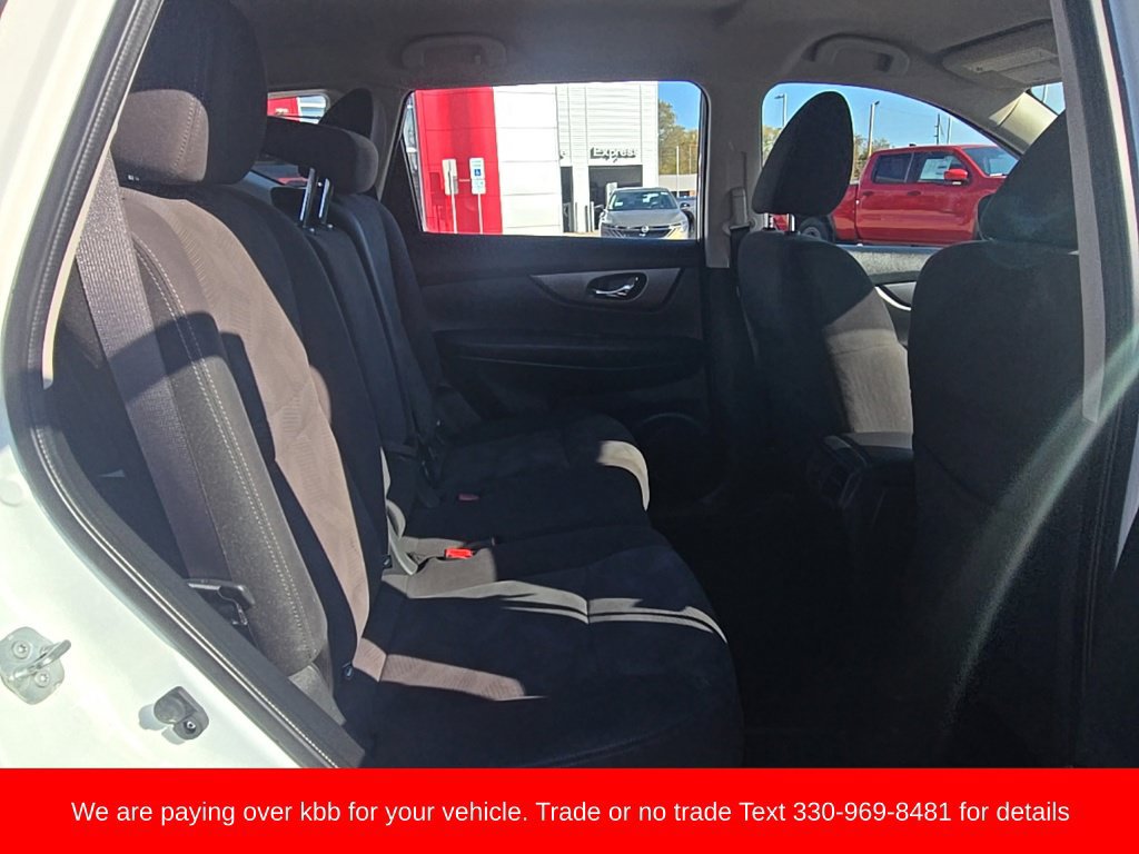 Used 2016 Nissan Rogue S FWD image 24