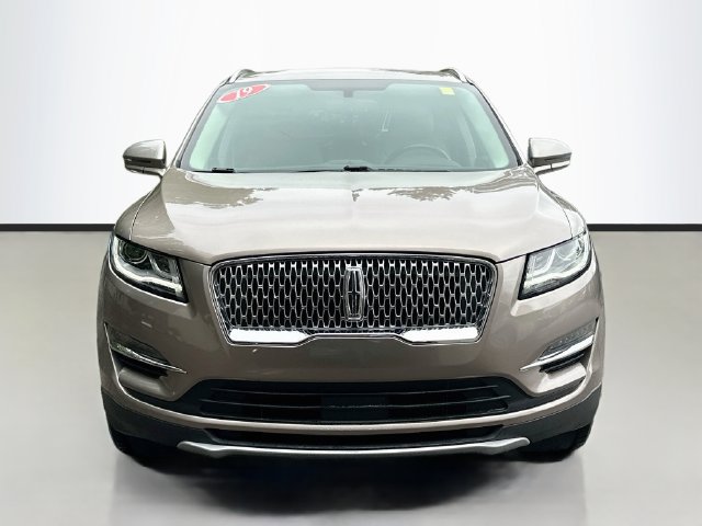 Used 2019 Lincoln MKC Select w/ Select Plus Package FWD image 3