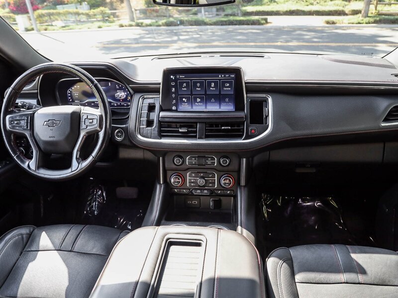 Used 2022 Chevrolet Tahoe RST w/ Luxury Package AWD/4WD image 17