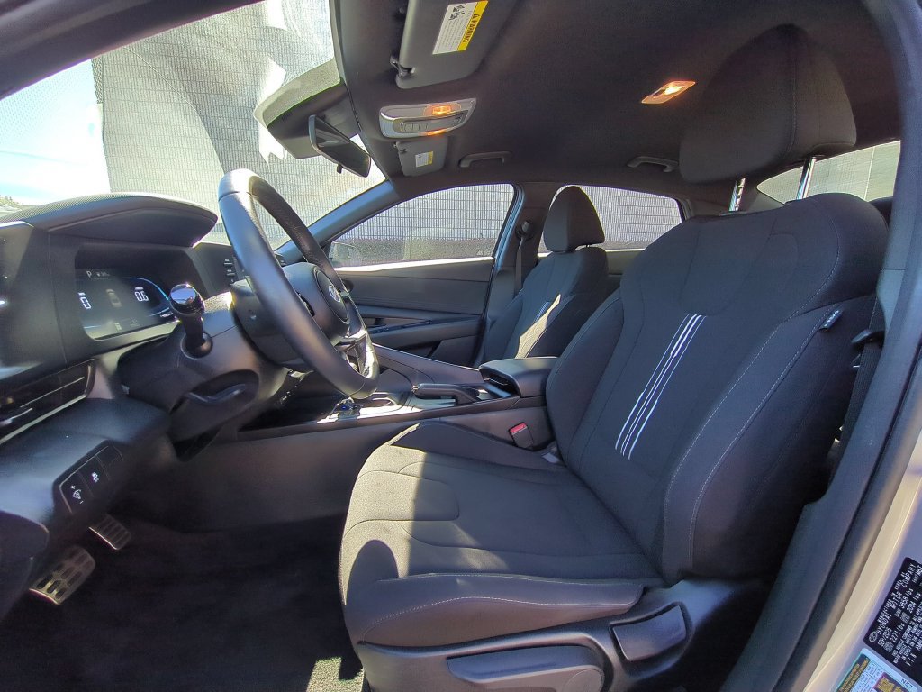 Used 2026 Hyundai Elantra Sport FWD image 24