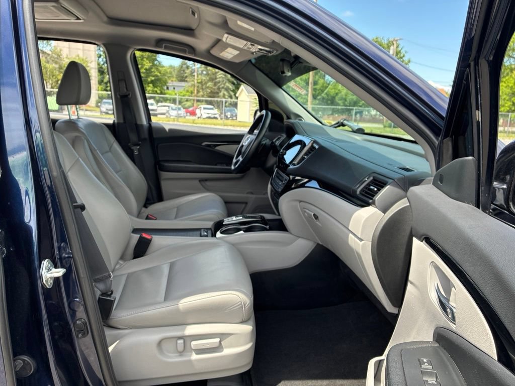 Used 2022 Honda Pilot Touring image 41