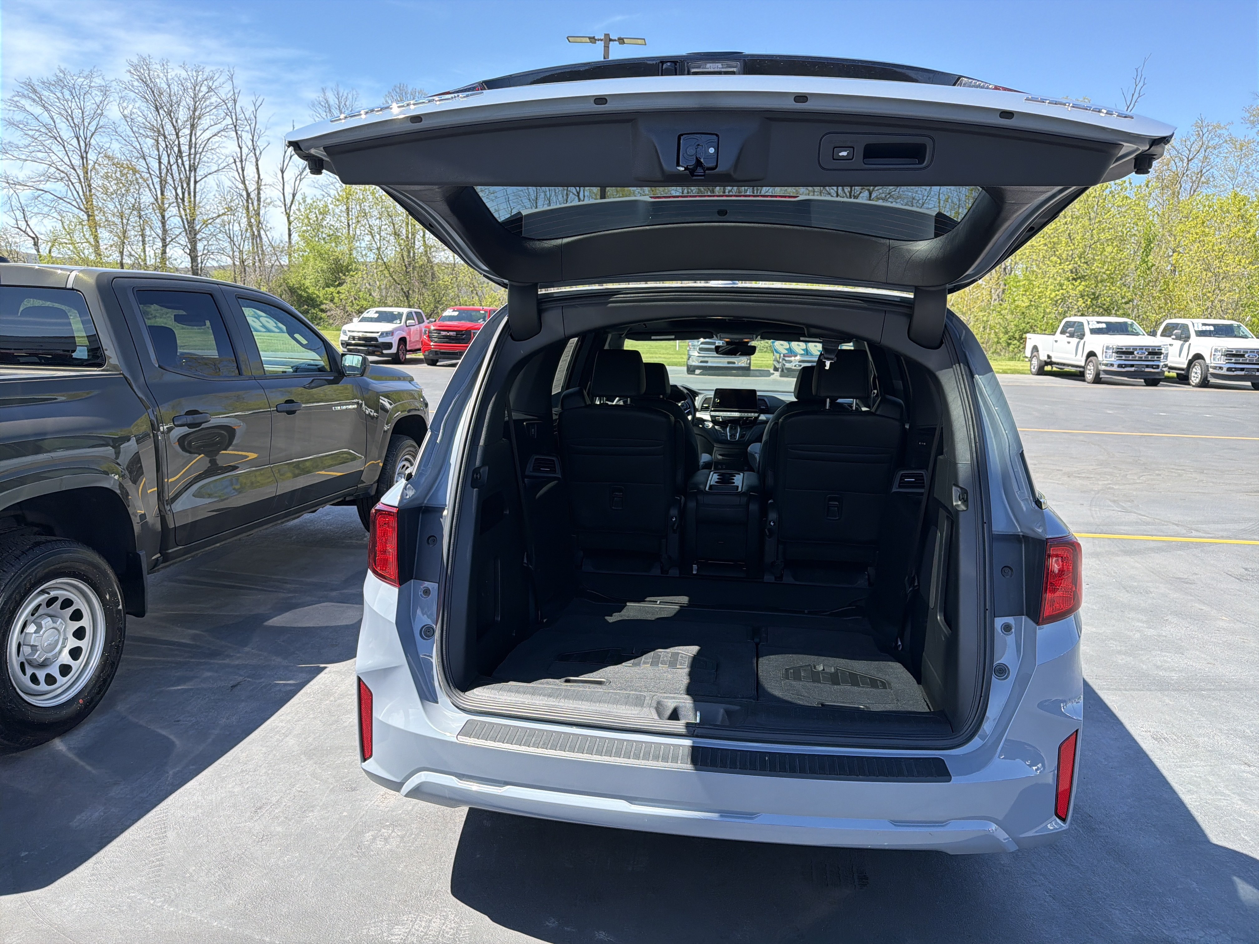 Used 2025 Honda Odyssey Sport-L image 42