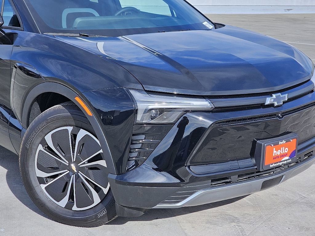Used 2025 Chevrolet Blazer EV LT image 5