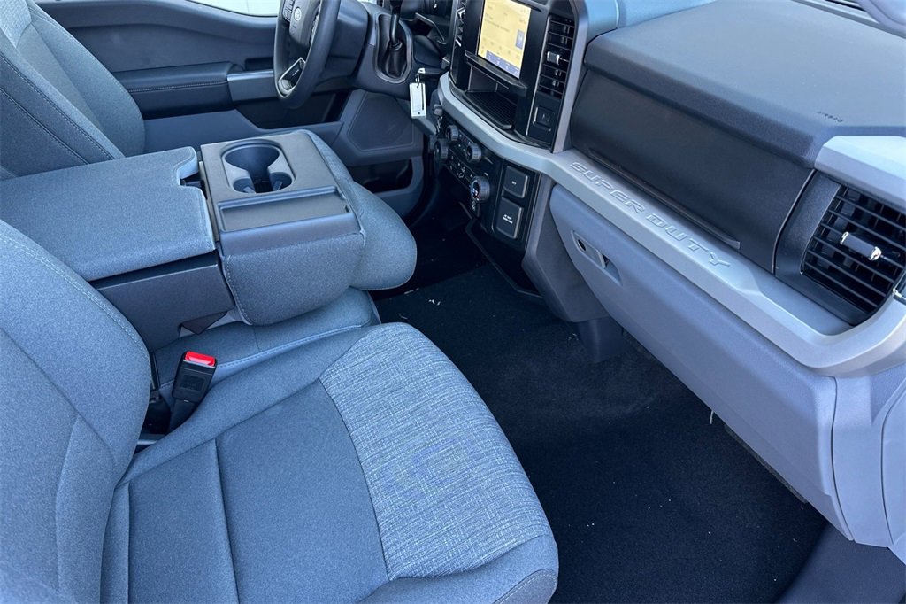 New 2026 Ford F350 XLT w/ 360-Degree Camera Package image 9