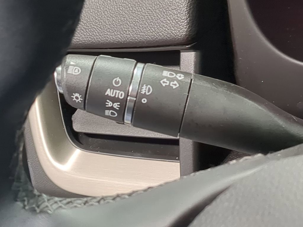 Used 2023 GMC Terrain Denali w/ Denali Premium Package image 27