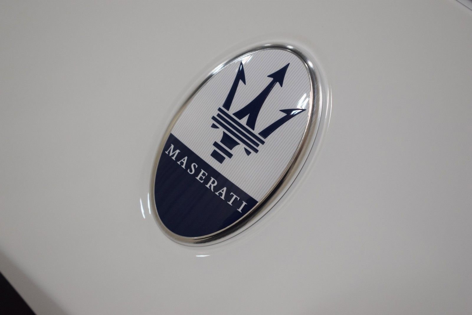 New 2025 Maserati Grecale Folgore AWD/4WD image 3