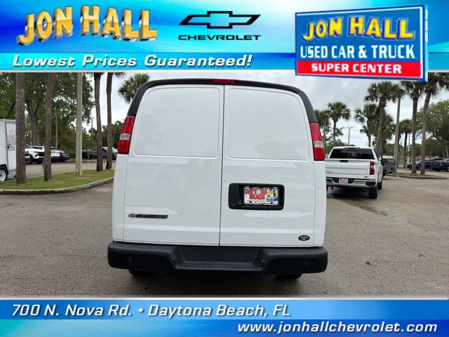 Used 2021 Chevrolet Express 2500 image 9