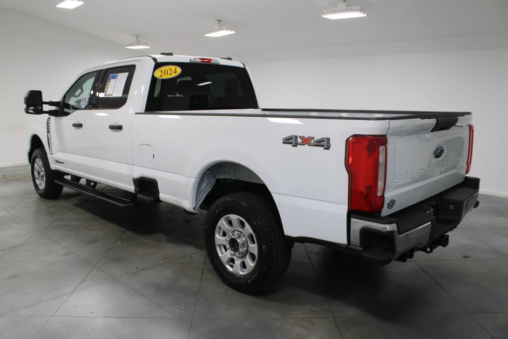 Used 2024 Ford F250 XLT image 7