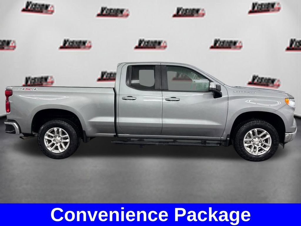 Used 2024 Chevrolet Silverado 1500 LT AWD/4WD image 4