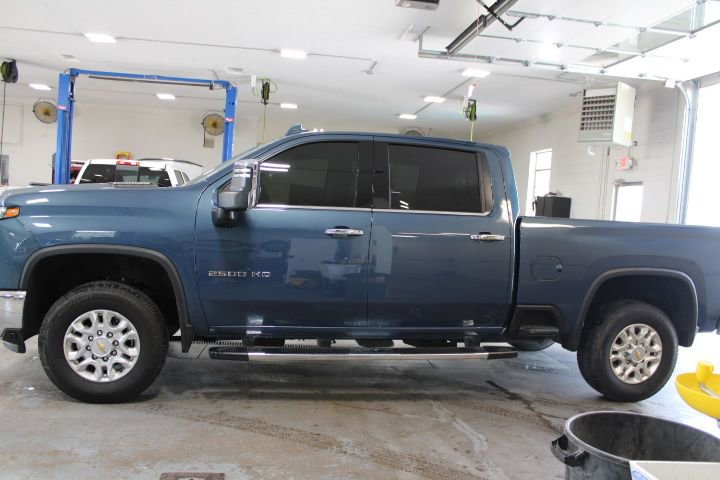 Used 2024 Chevrolet Silverado 2500 LTZ w/ LTZ Premium Package AWD/4WD image 6