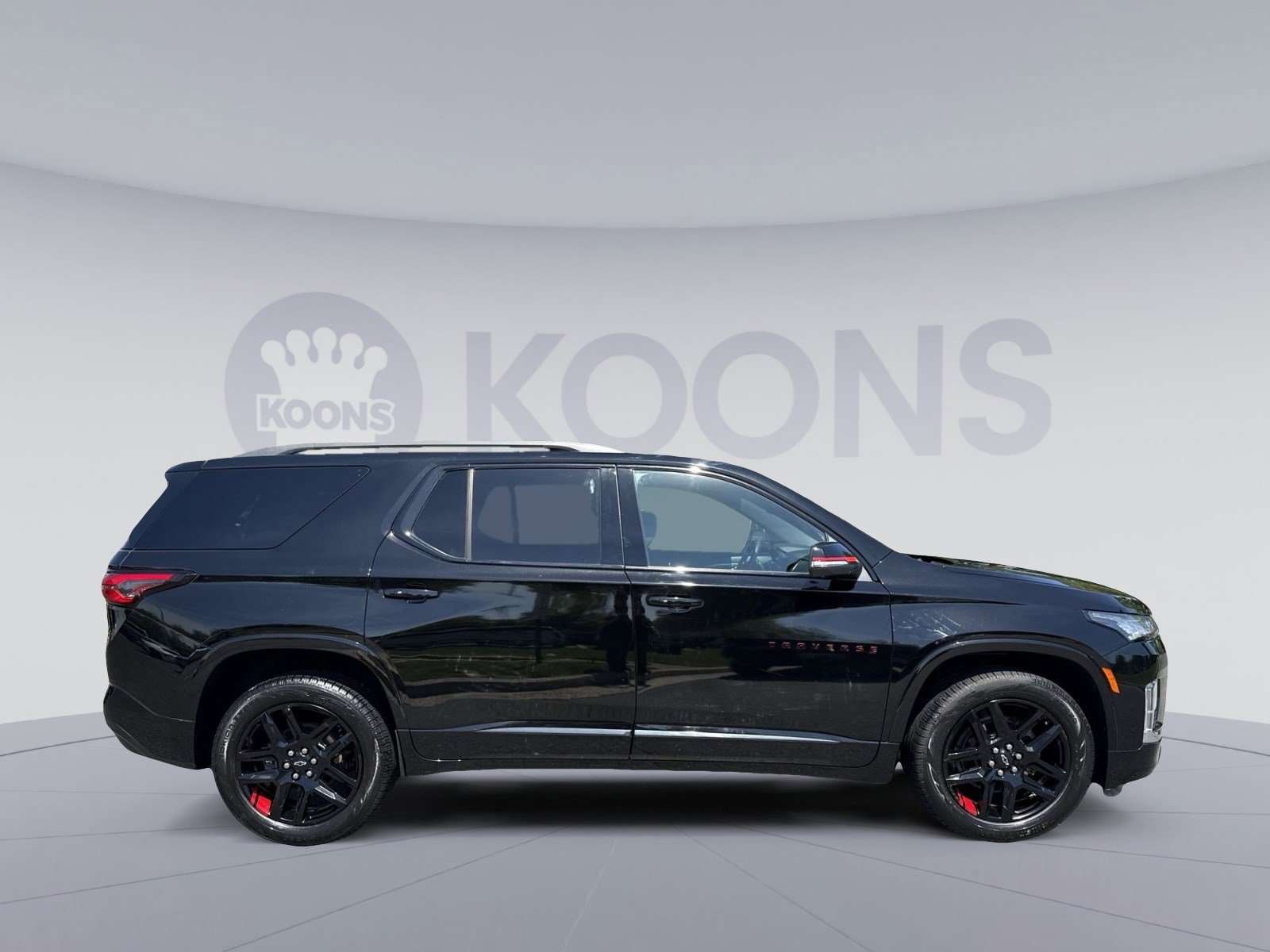 Used 2022 Chevrolet Traverse Premier w/ Redline Edition AWD/4WD image 8