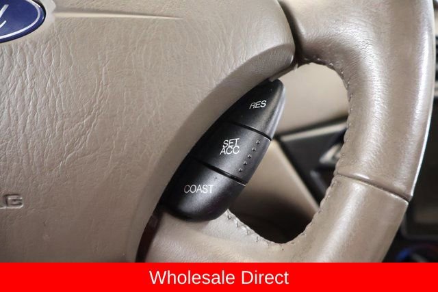 Used 2004 Ford Focus ZX5 Hatchback image 17