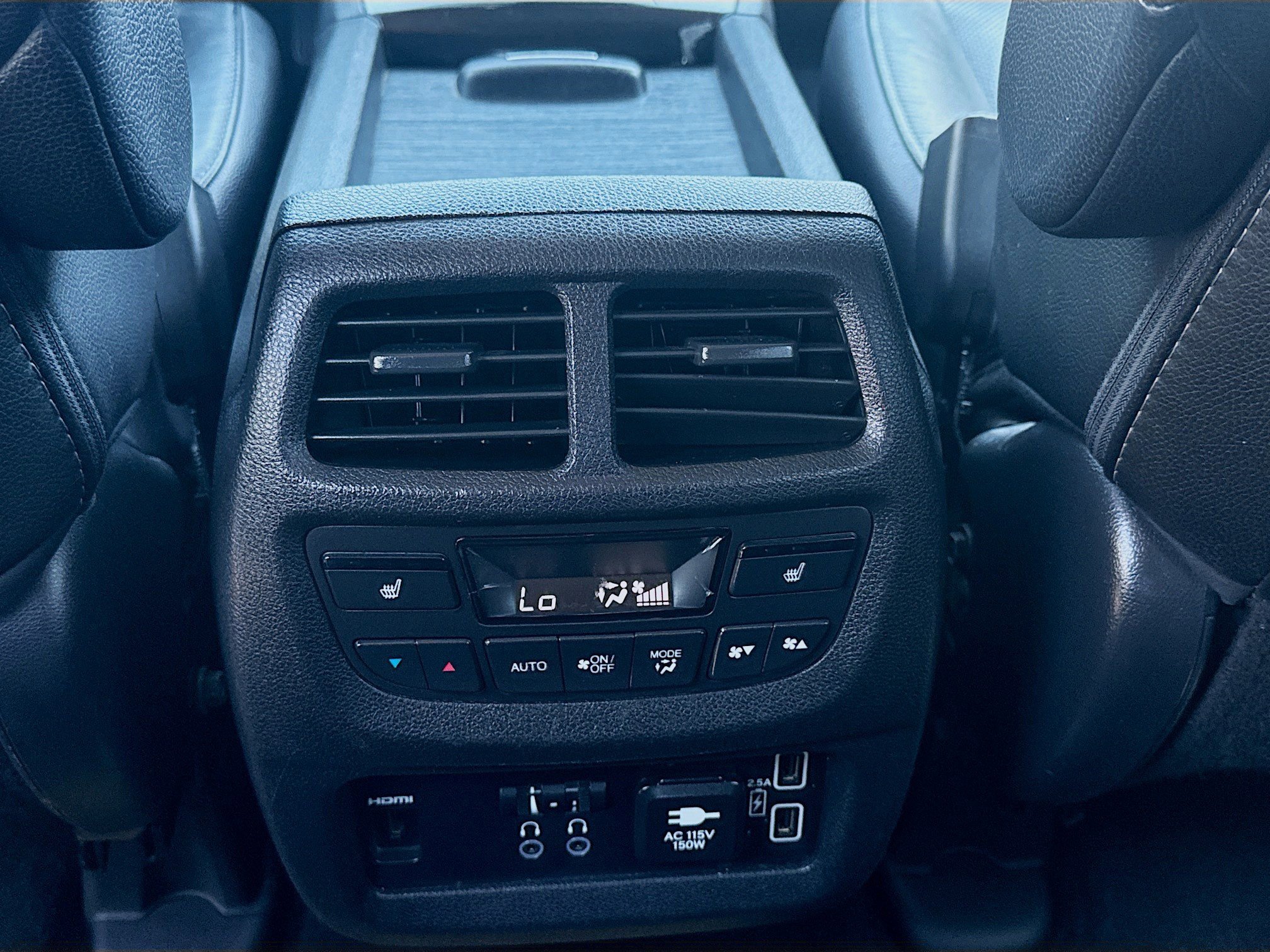 Used 2019 Honda Pilot Elite image 23