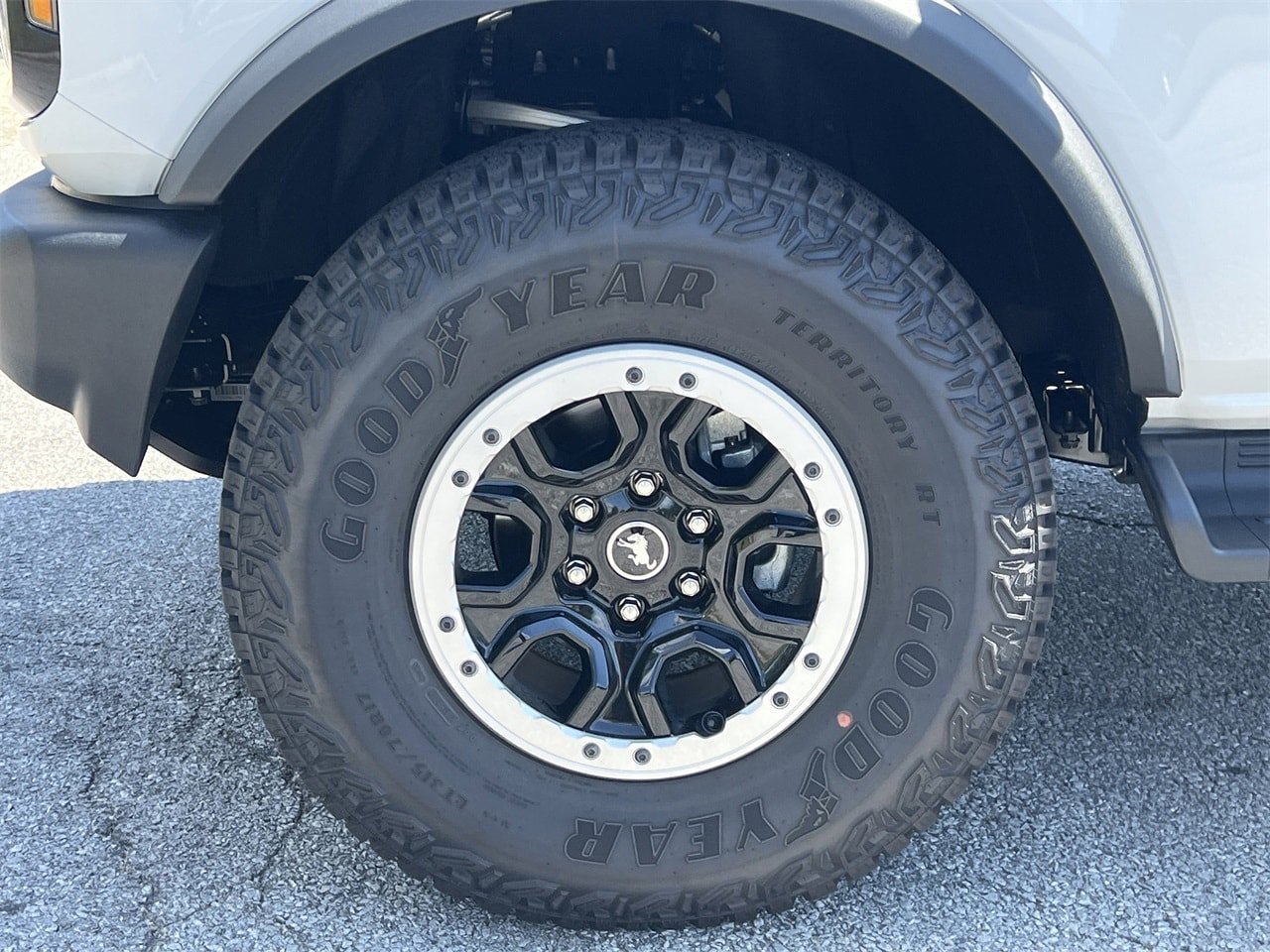 New 2025 Ford Bronco Outer Banks w/ Sasquatch Package AWD/4WD image 29