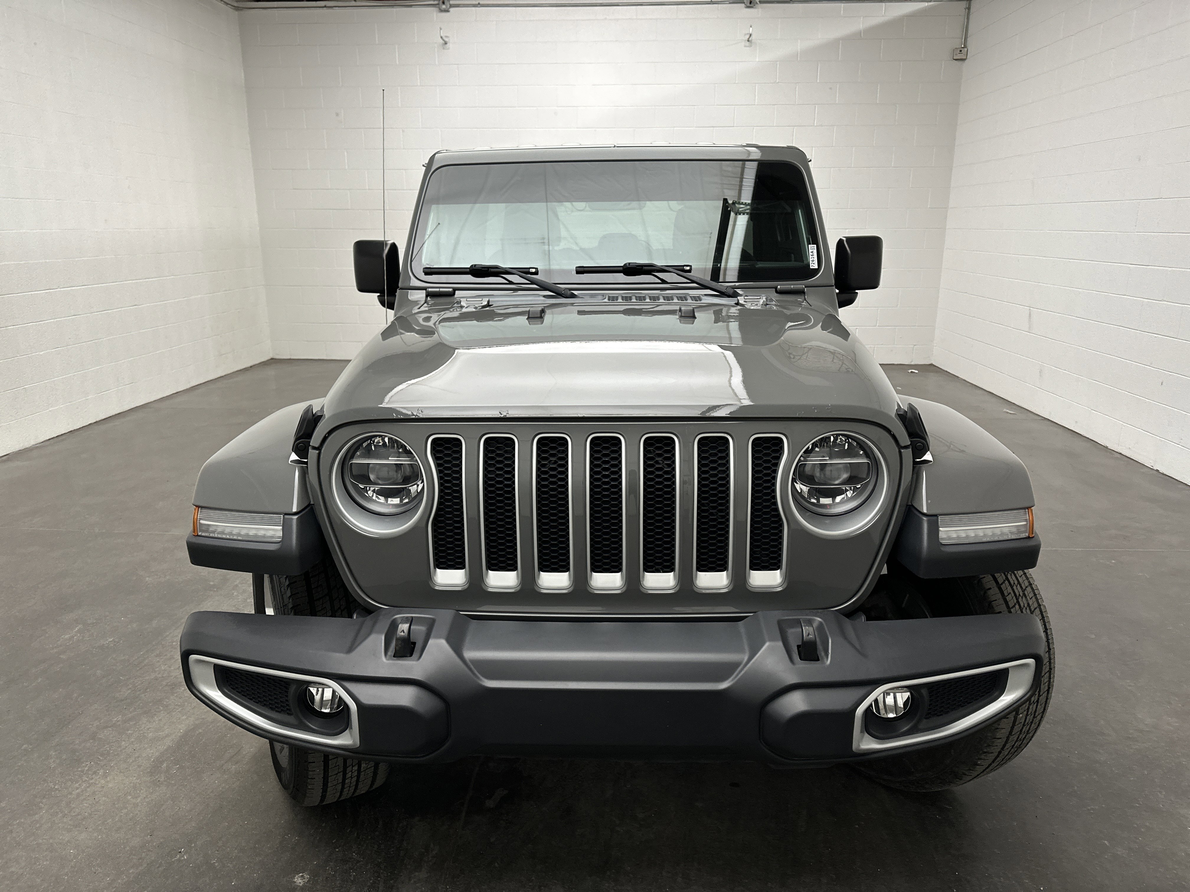 Used 2019 Jeep Wrangler Unlimited Sahara w/ Dual Top Group image 3
