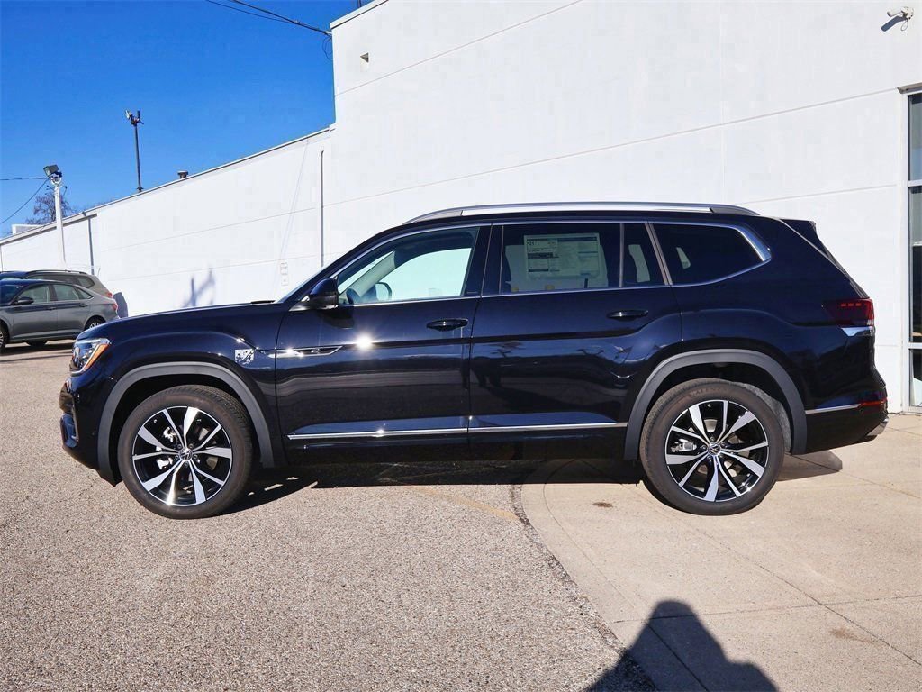New 2026 Volkswagen Atlas SEL Premium R-Line image 2