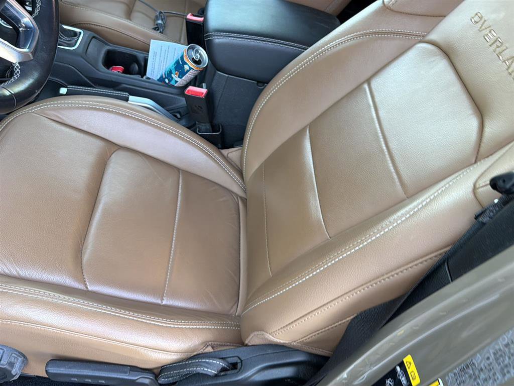 Used 2020 Jeep Gladiator Overland image 11