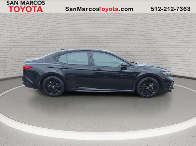 Used 2026 Toyota Camry SE w/ Convenience Package image 4