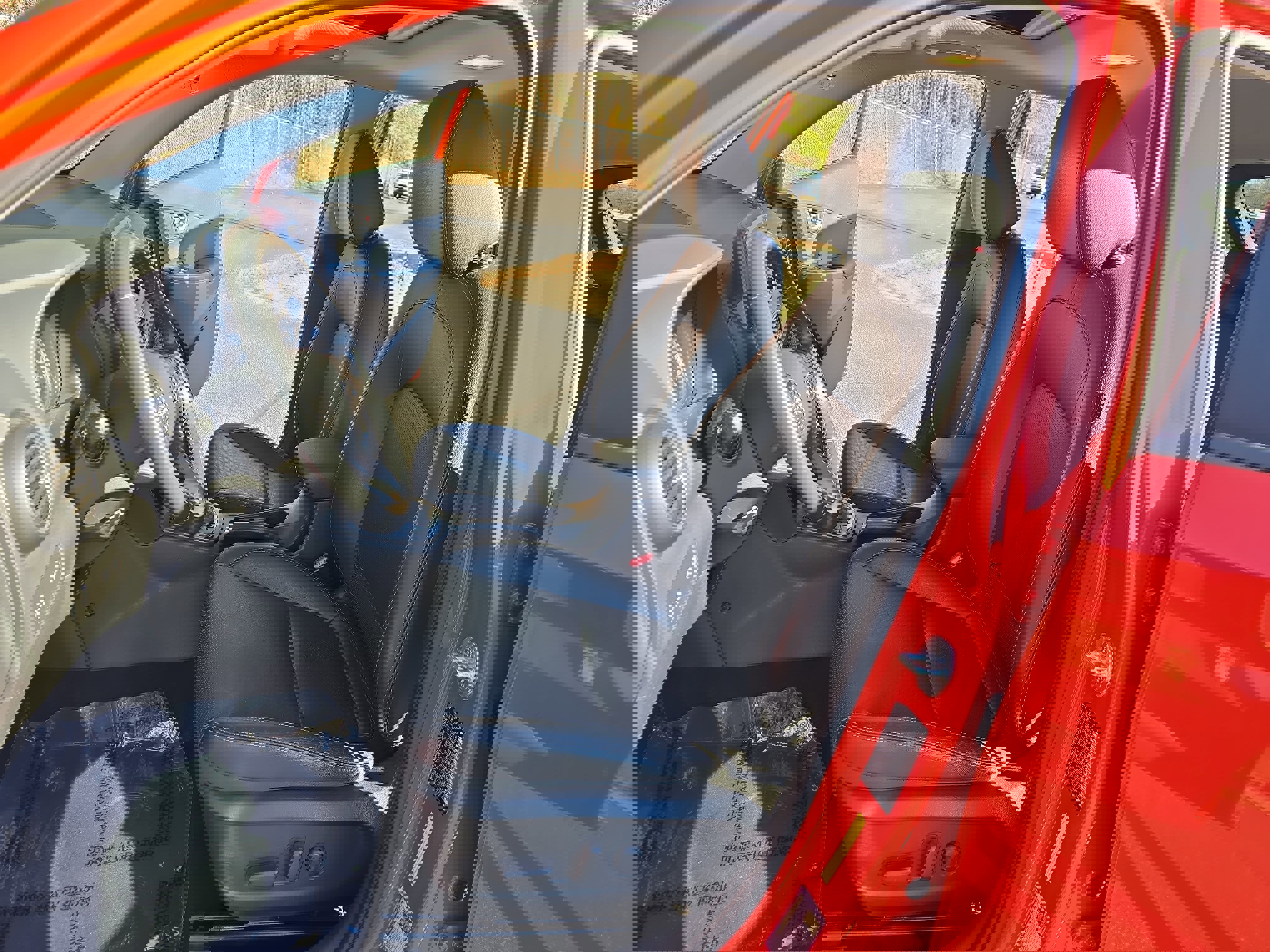 Used 2019 Hyundai Kona Limited image 16