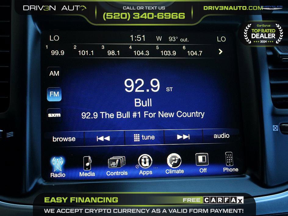 Used 2016 Chrysler 300 Limited image 14