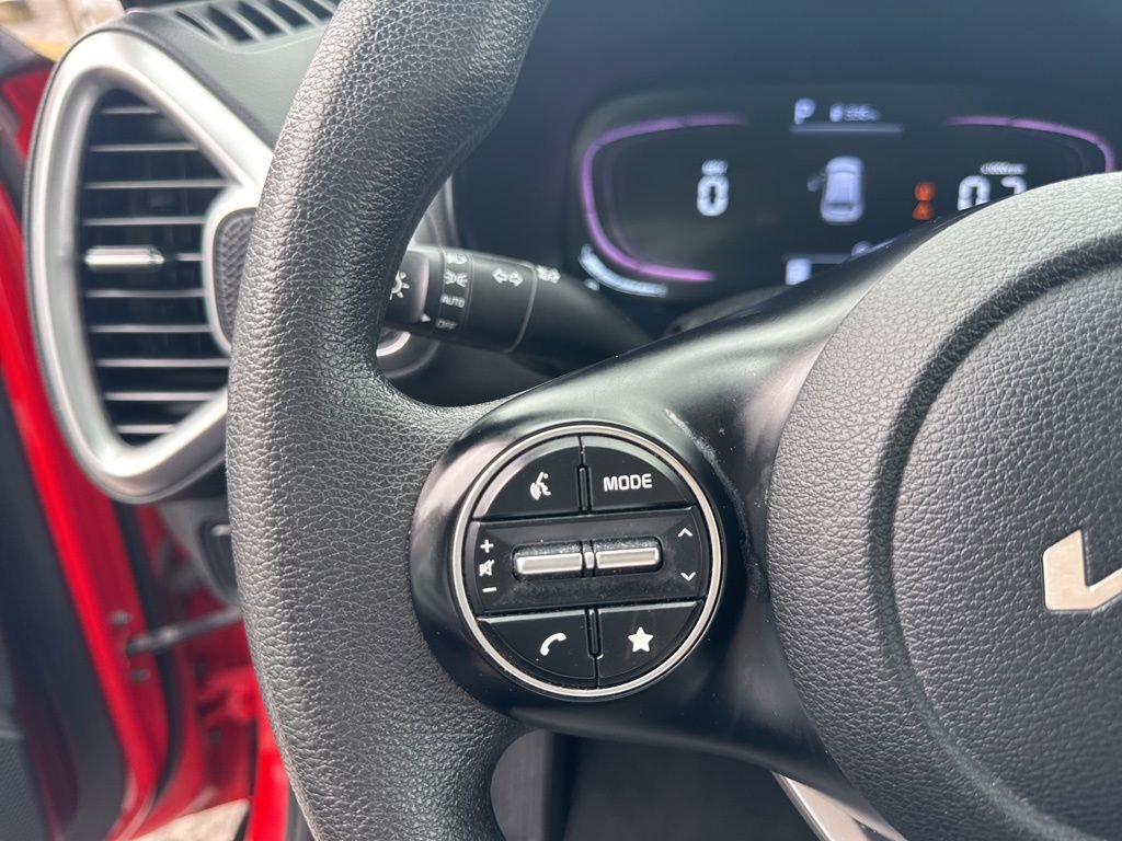 Used 2024 Kia Soul LX w/ Option Group 015 image 15