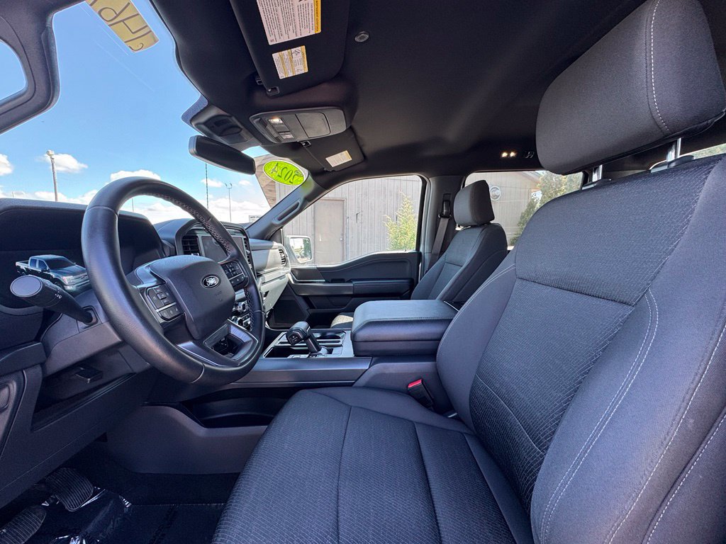 Used 2024 Ford F150 XLT w/ XLT Black Appearance Package AWD/4WD image 23