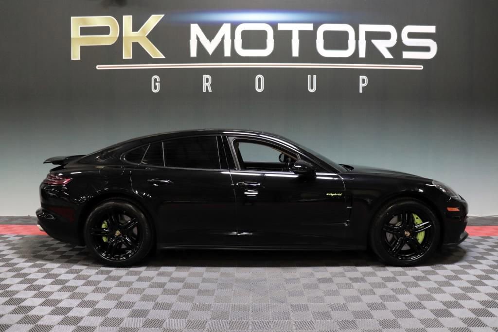 Used 2018 Porsche Panamera 4 image 9