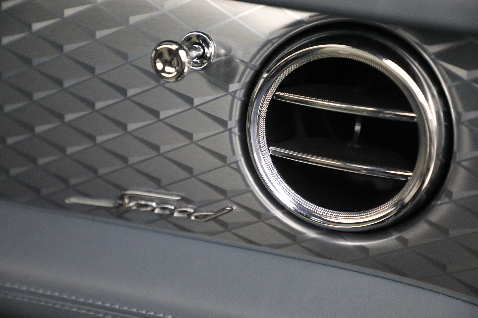 Certified 2021 Bentley Bentayga Speed image 33