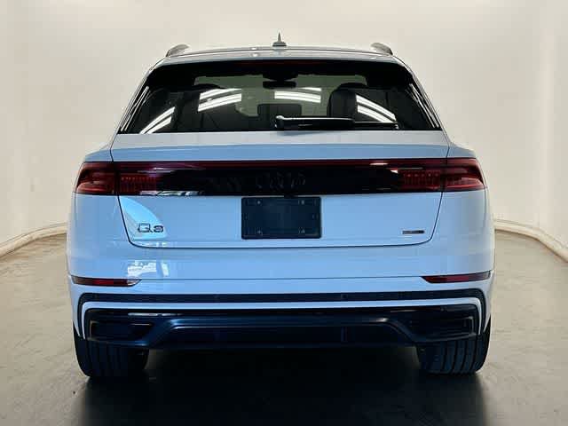 Used 2022 Audi Q8 Prestige AWD/4WD image 4