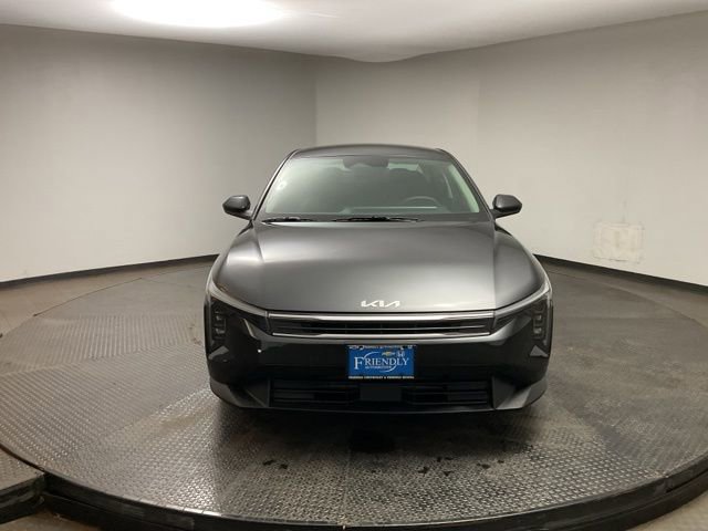Used 2025 Kia K4 LXS image 2