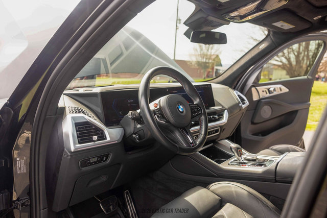 Used 2023 BMW XM image 23