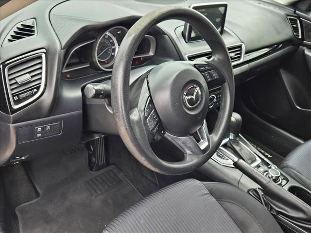 Used 2016 MAZDA MAZDA3 i Sport w/ Preferred Equipment Package FWD image 10