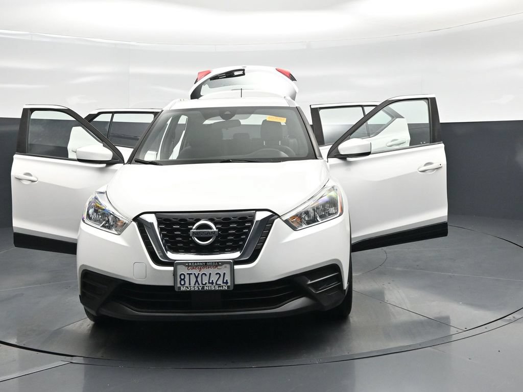 Used 2020 Nissan Kicks SV FWD image 28