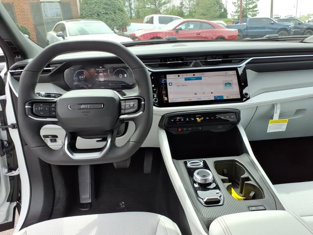 New 2026 Jeep Cherokee Limited image 9