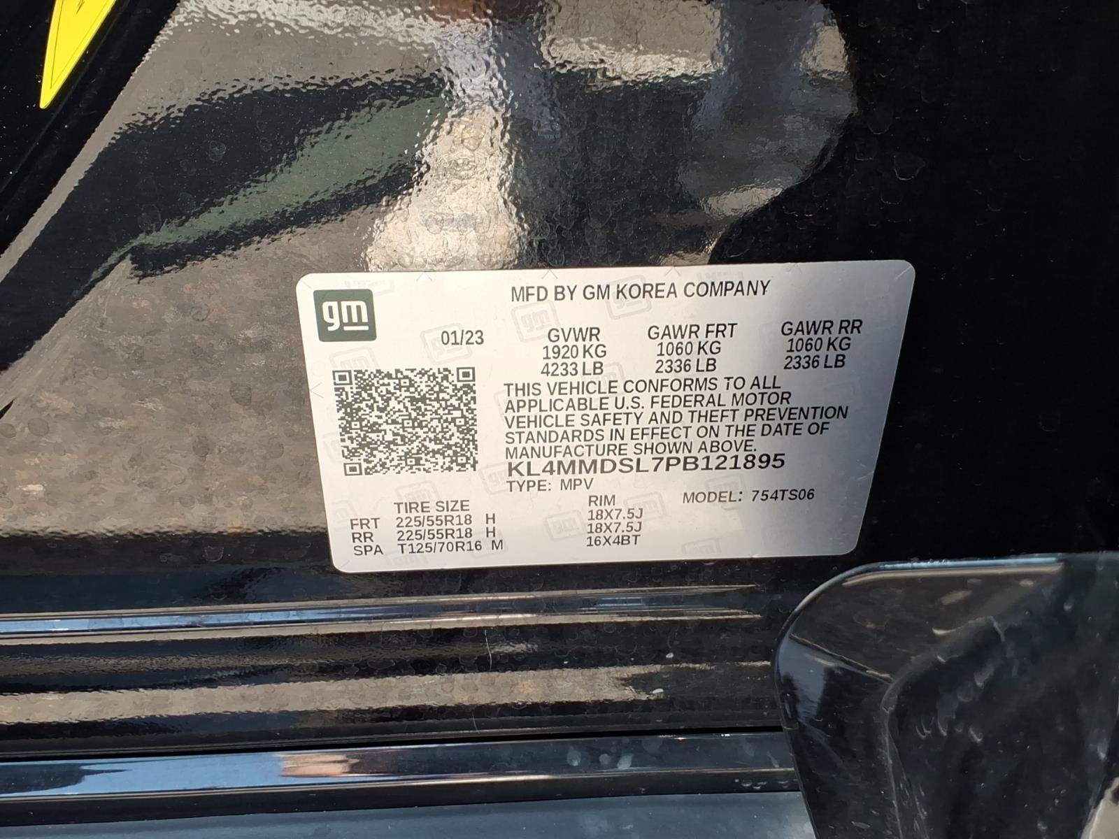 Certified 2023 Buick Encore GX Select w/ Sport Touring Package FWD image 30