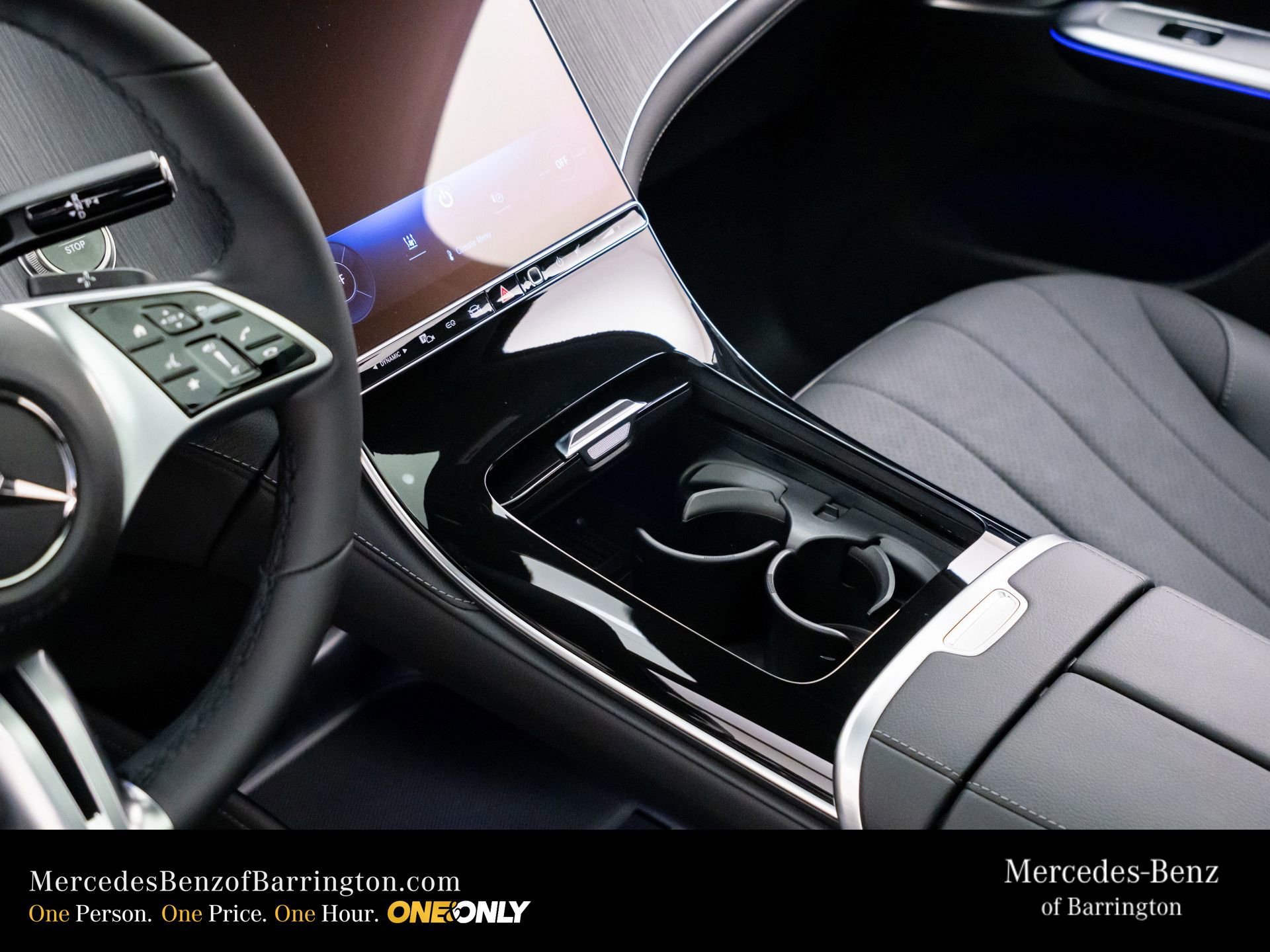 New 2026 Mercedes-Benz EQE 320 4MATIC SUV image 13