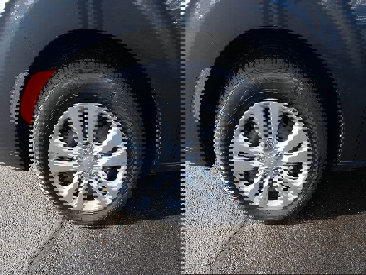 Used 2021 Kia Soul LX image 32