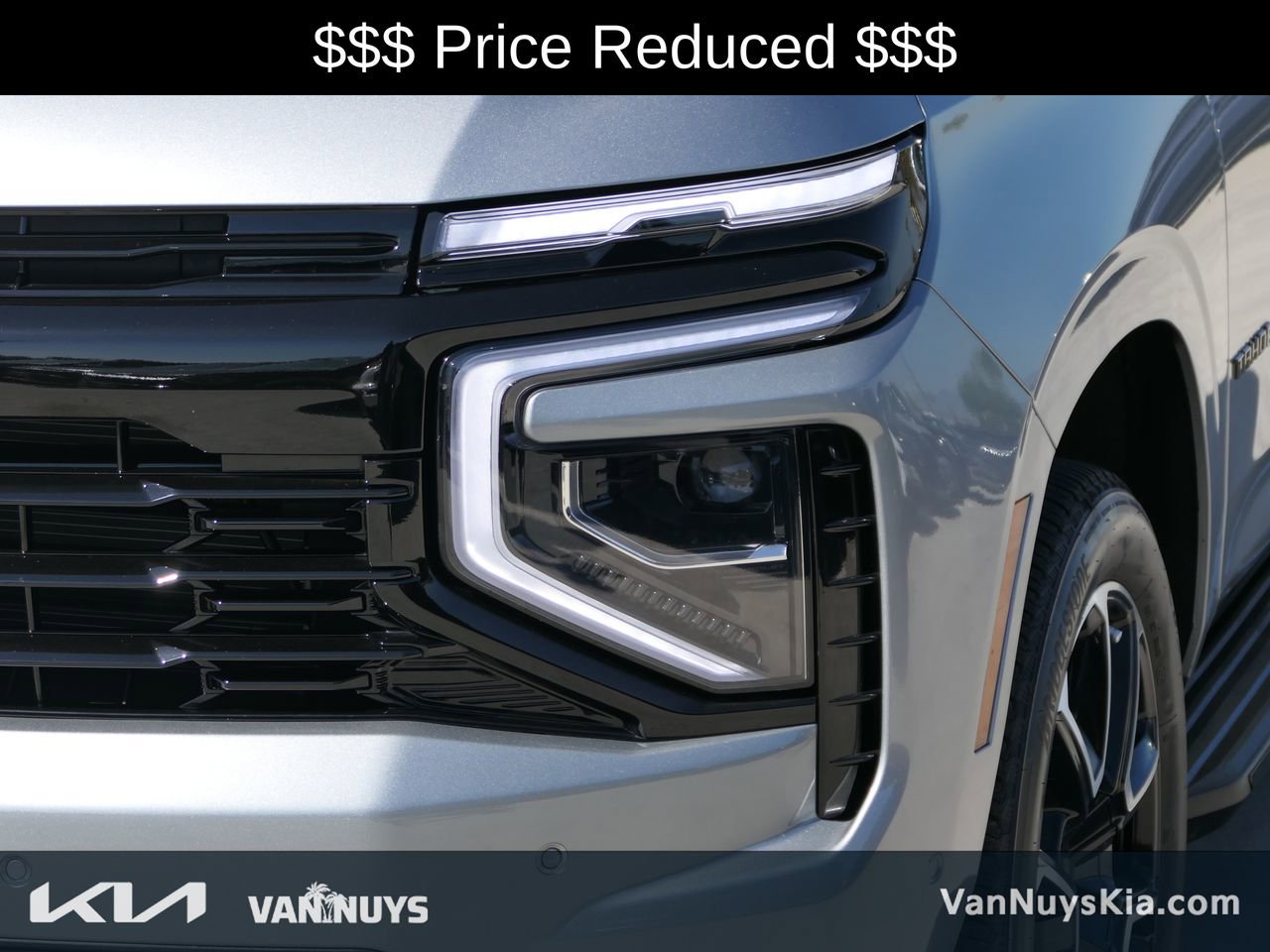 Used 2025 Chevrolet Tahoe RST image 9